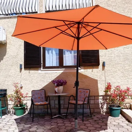 Apartments Josipa Porec Exterior photo