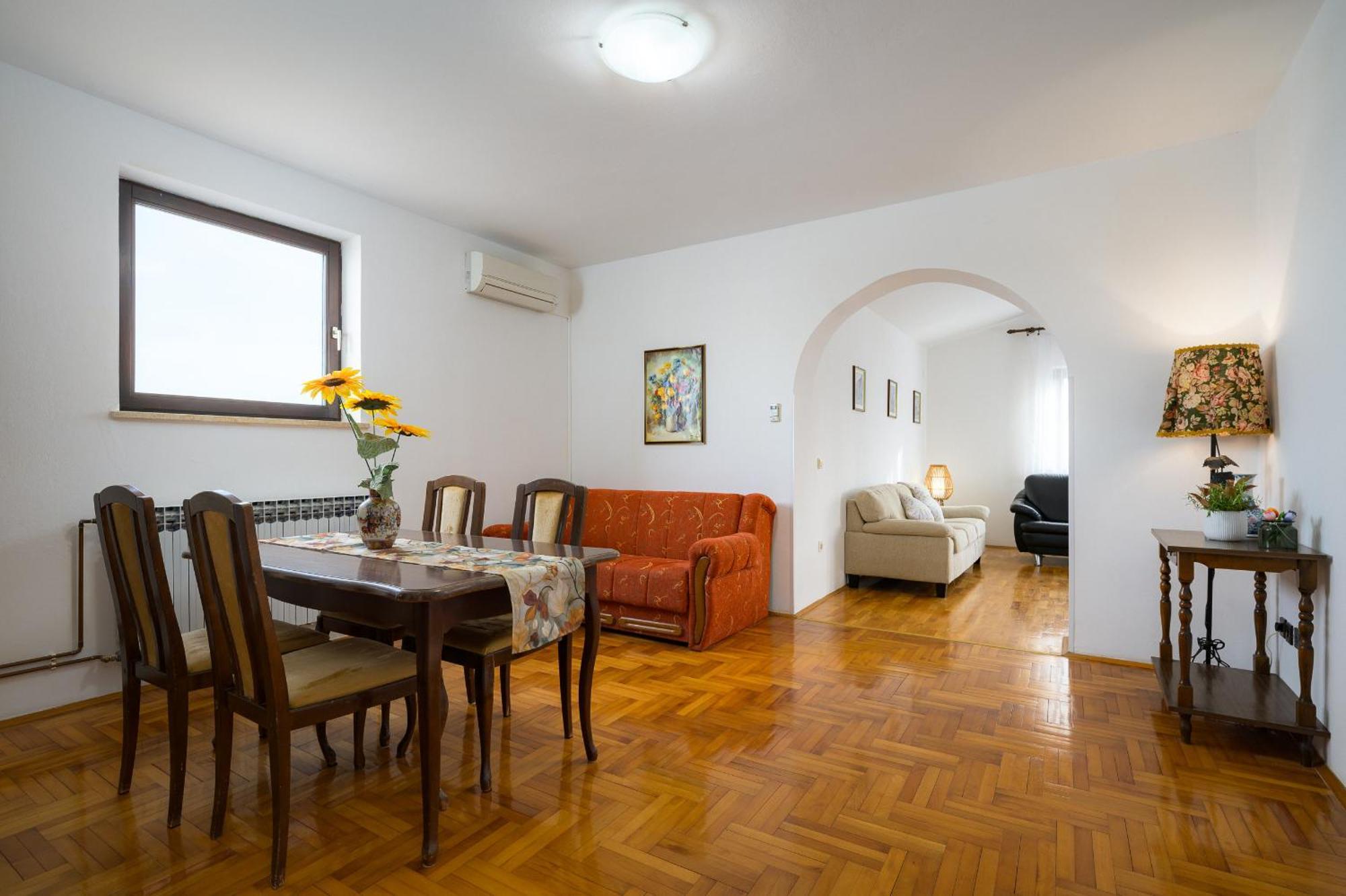 Apartment Josipa Porec